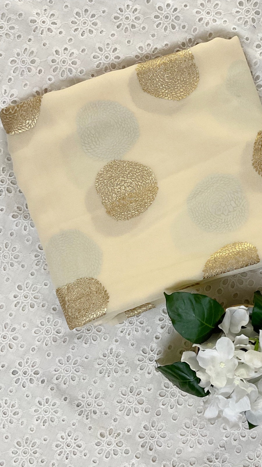 Light Yellow Foil Print Georgette Saree – Elegant Pastel Lily Silk Blend Saree