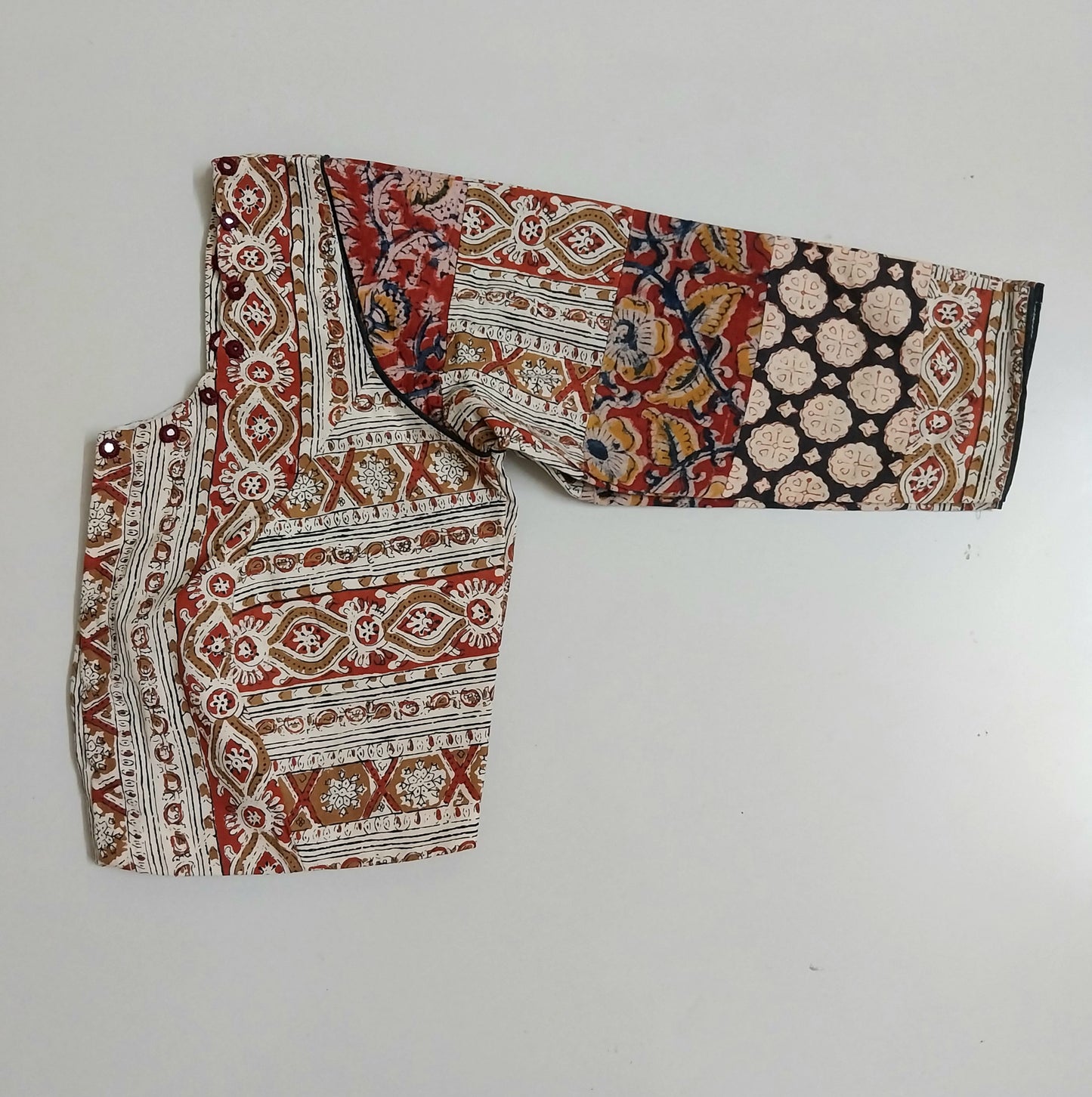 VIDYA – Handloom Cotton Kalamkari Full-Sleeve Blouse