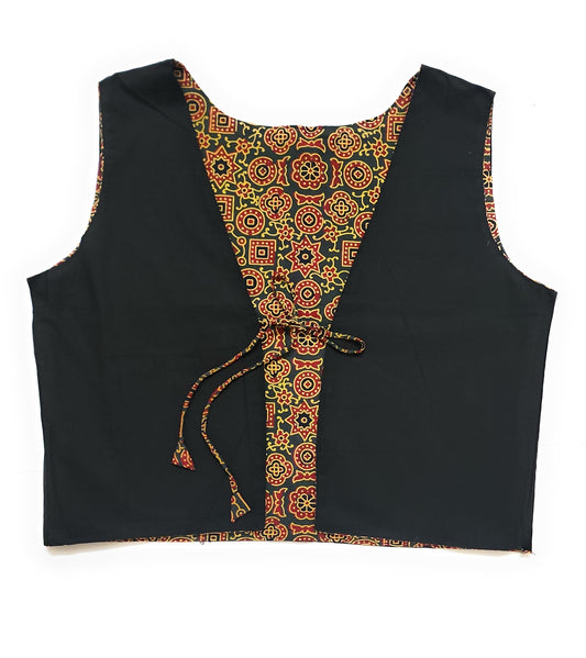 Gomthi Embroidered Cotton Jacket | Ethnic Handcrafted Waistcoat