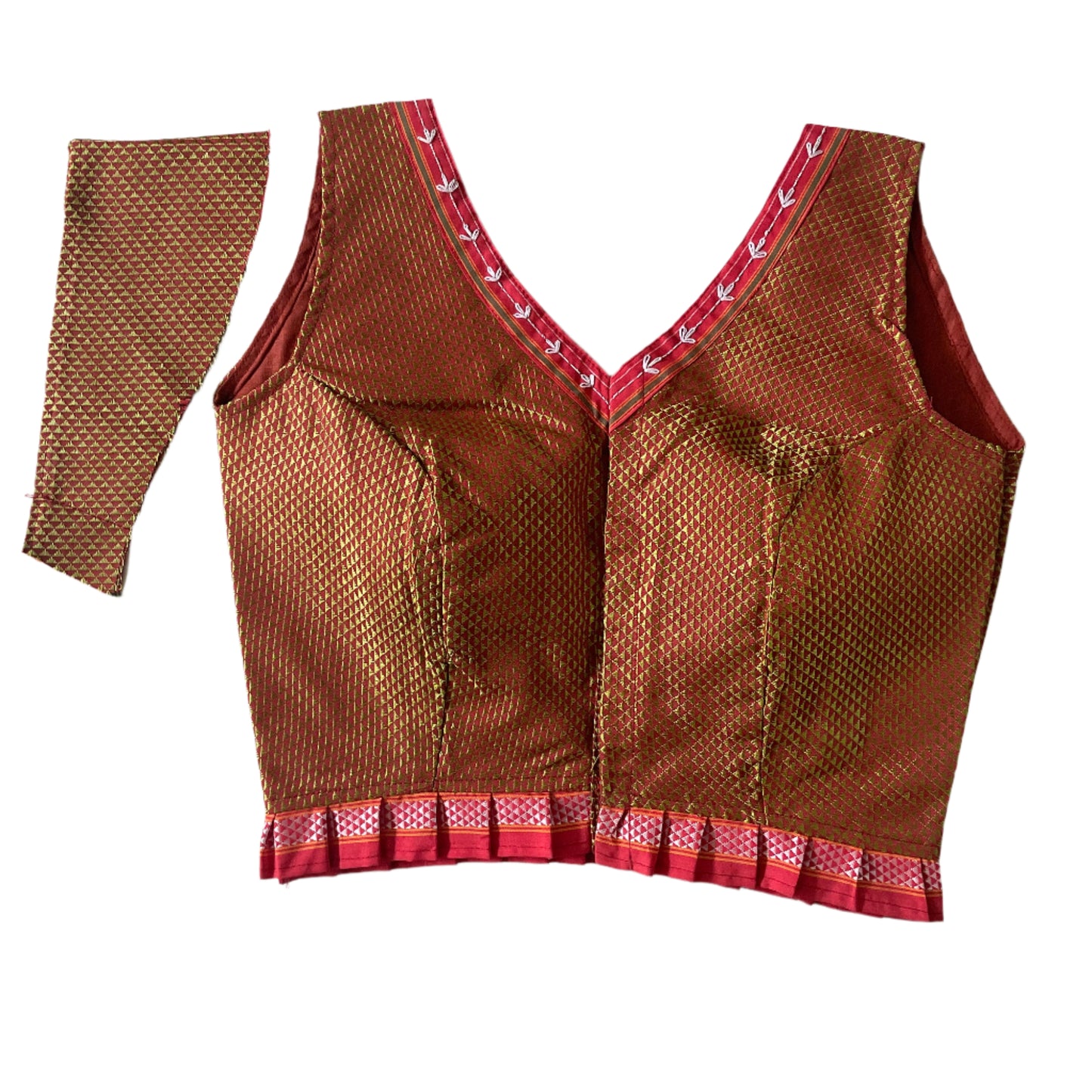 SLEEVELESS KHANN BLOUSE WITH THREADWORK & FRILL (ATTACHABLE SLEEVES)