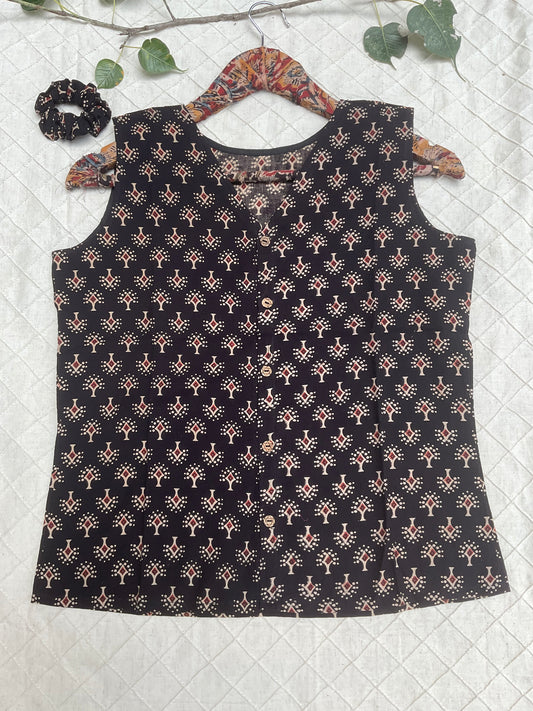 Handcrafted Black Cotton Top with Bagru Block Print & Wooden Buttons