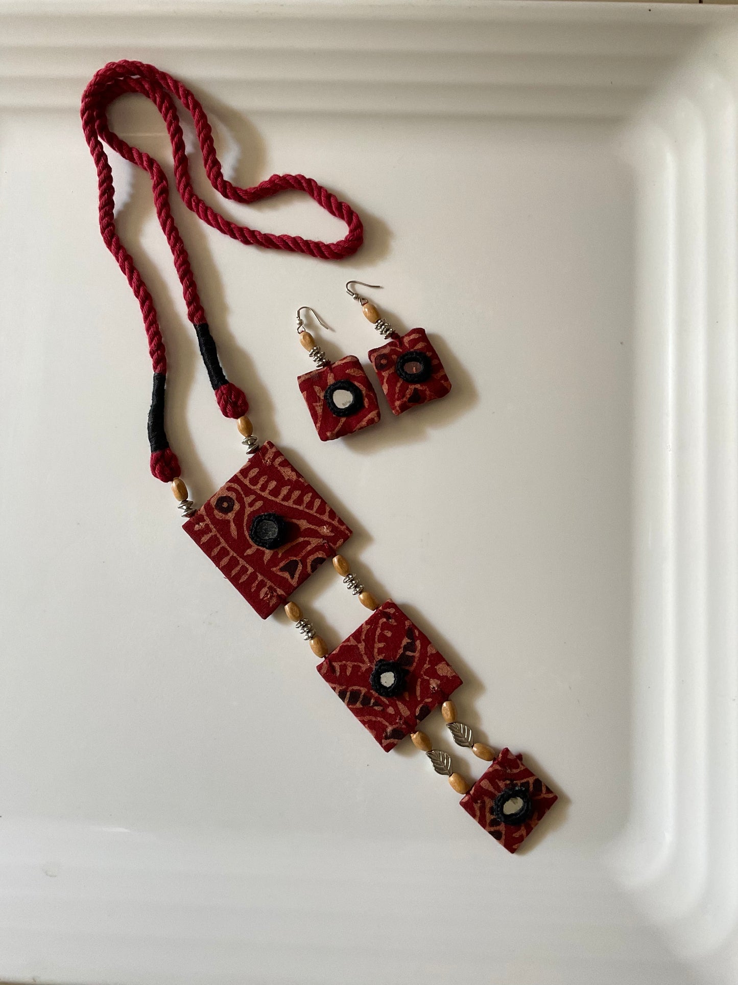 Handcrafted Maroon Mirror-Work Necklace Set